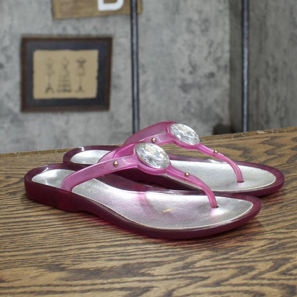 BCBGirls Womens Vintage Thong Rhinestone Sandals 1673fae5eeaea9 Berry Purple 6M